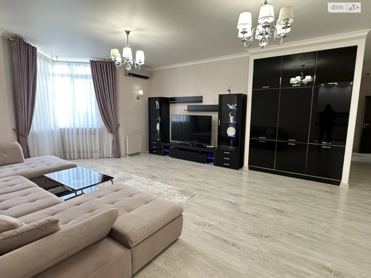 Long-Term Rental Apartment, Saperne Pole