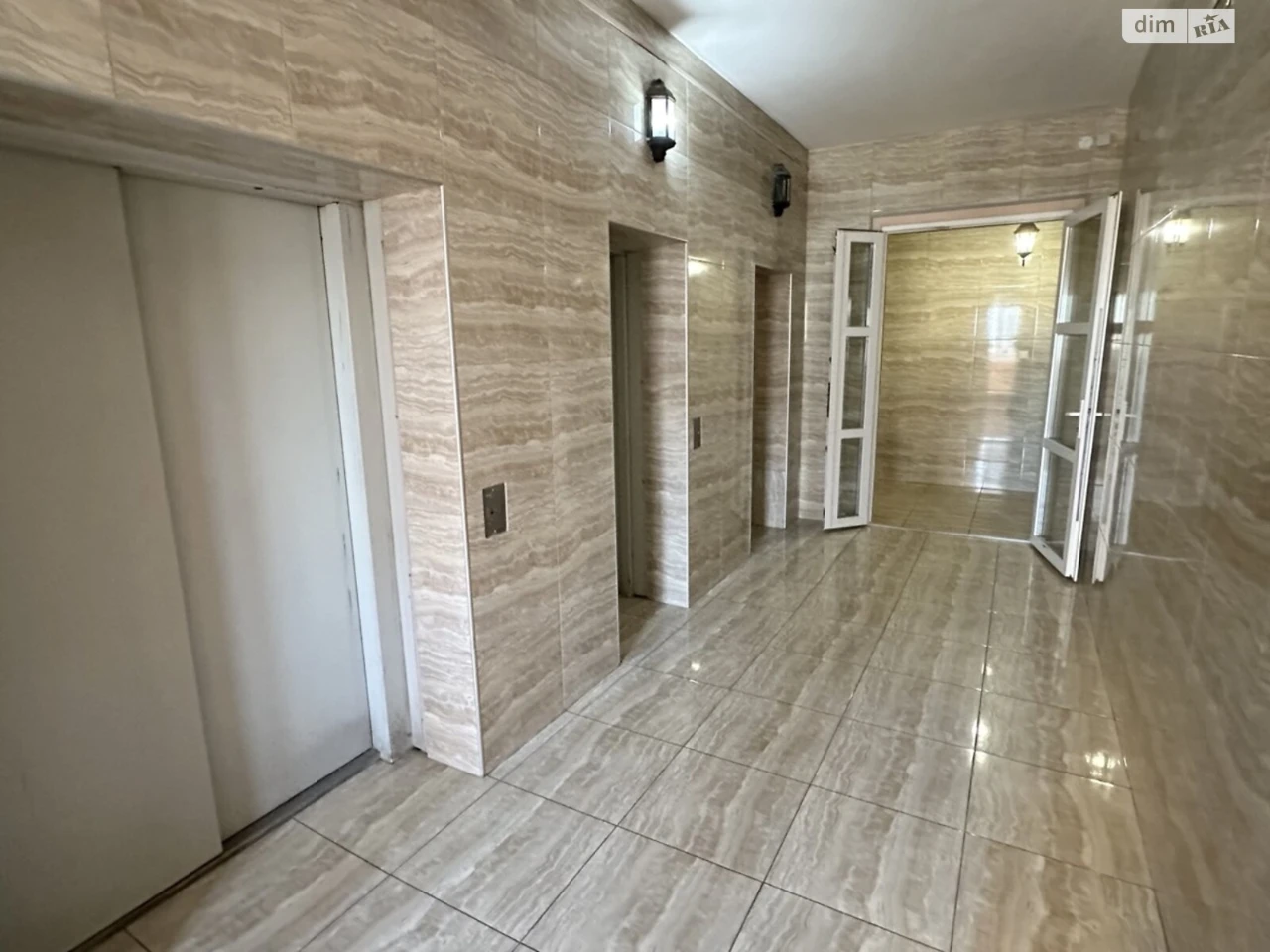Long-Term Rental Apartment, Saperne Pole