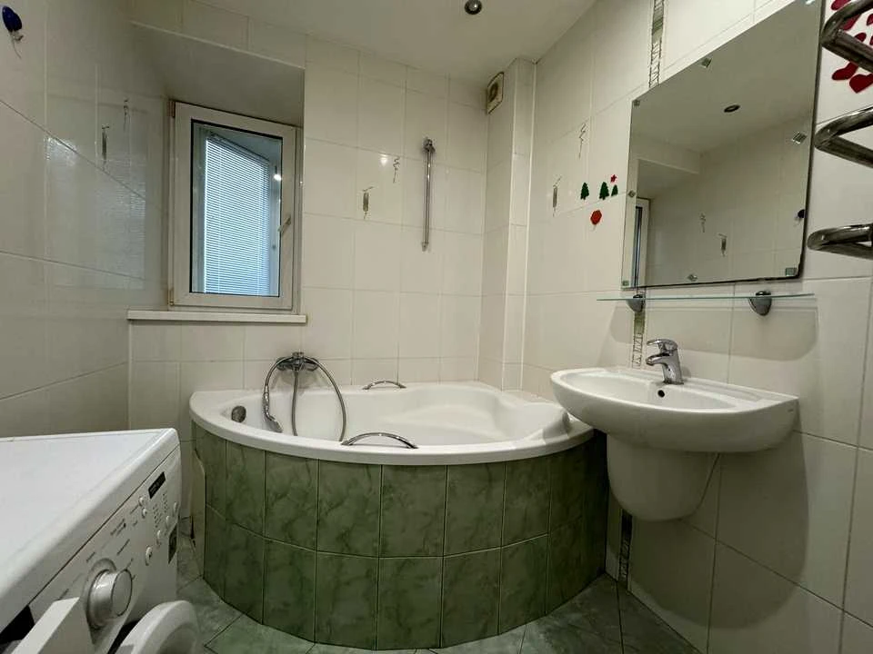 Apartment. Ann Akhmatova Street, Kyiv