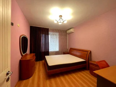 Apartment. Ann Akhmatova Street, Kyiv