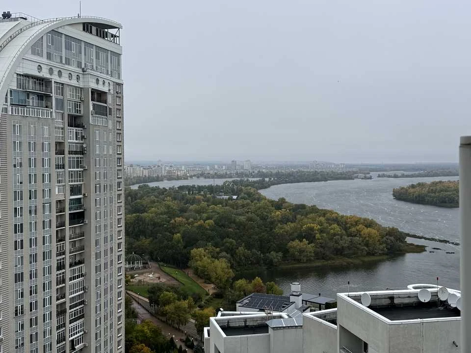 Квартира. Київ, проспект Володимира Івасюка
