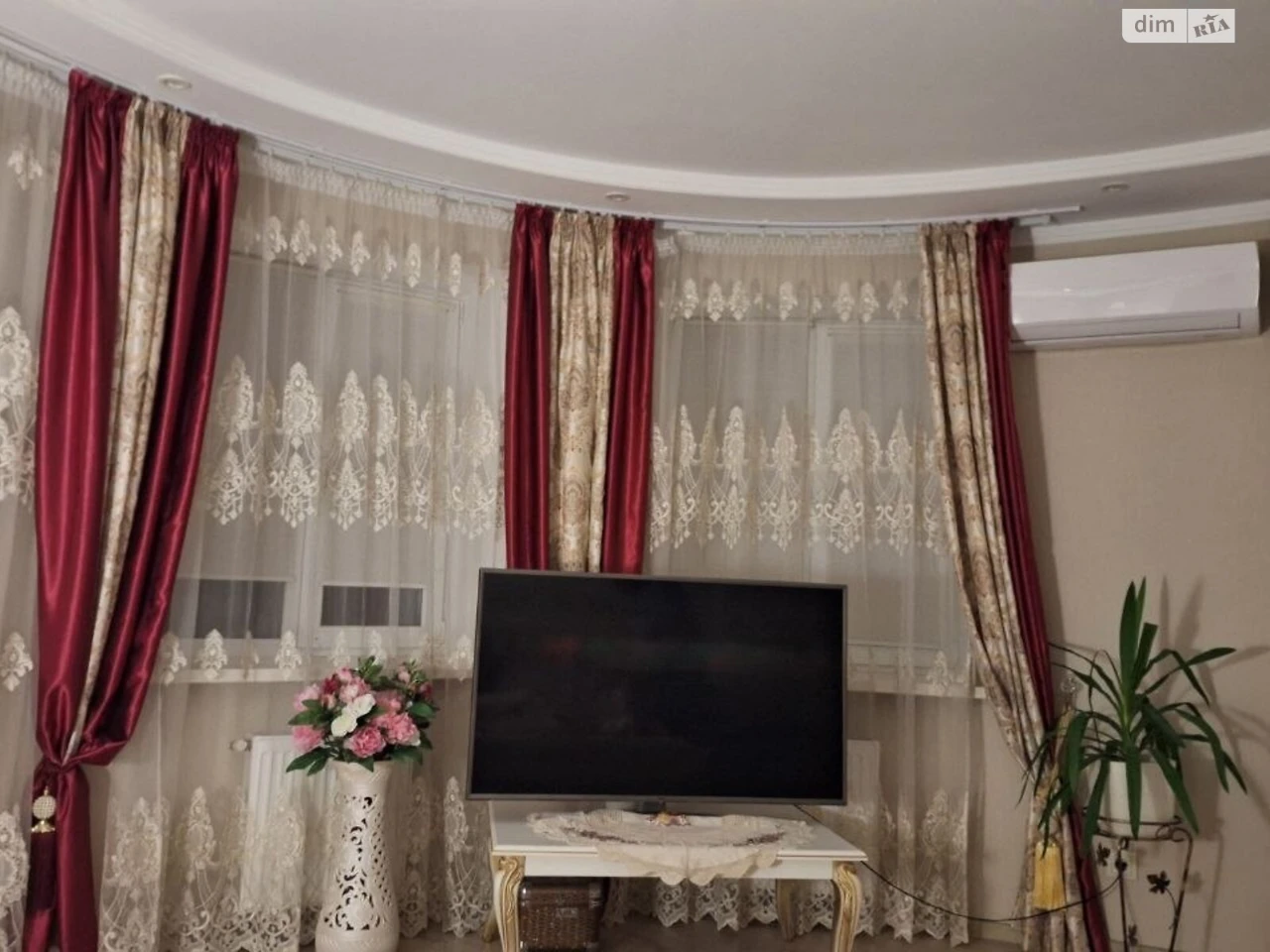 Продаж Квартира 55 мікрорайон