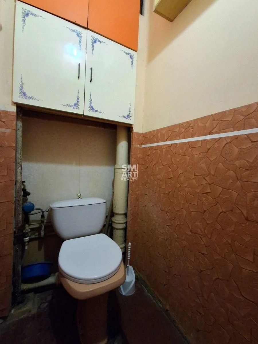 Продаж 3-к.квартири з хорошим плануванням, біля метро, вул.С