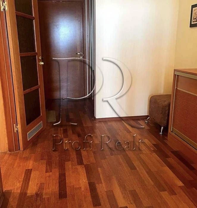 Продаж 1 к кв Професора Підвисоцького 6В/Ліпки/Печерськ