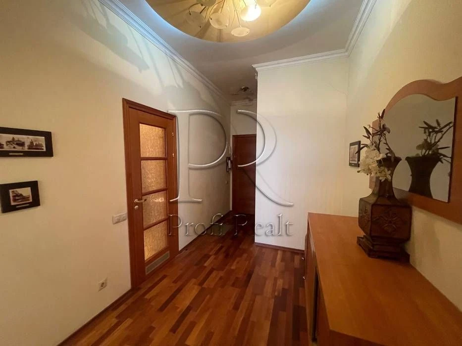 Продаж 1 к кв Професора Підвисоцького 6В/Ліпки/Печерськ