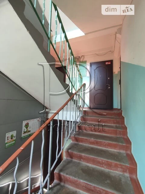 Sale of 1-room apartment 31.5 sq. m. on Bereznyakivska Street 6 • ID