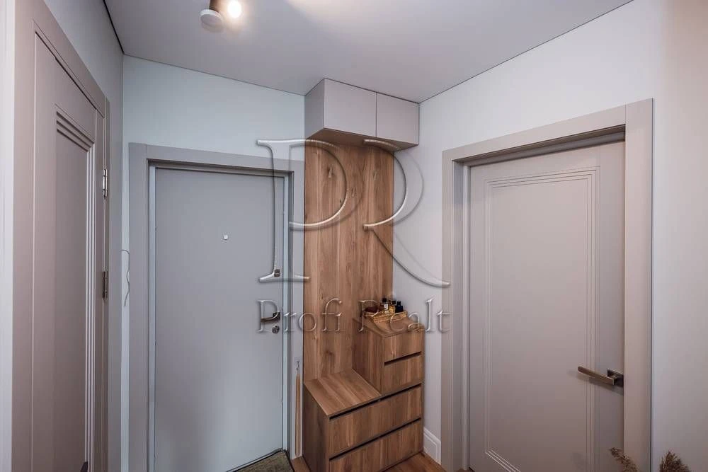 1-room apartment for sale, Vasylya Poryk St. 17/Vinogradar/