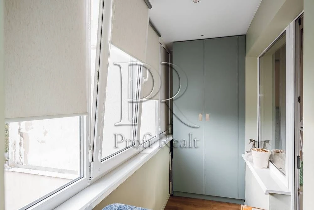 1-room apartment for sale, Vasylya Poryk St. 17/Vinogradar/