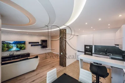 2-room apartment for sale at Avtozavodska Street, 29A