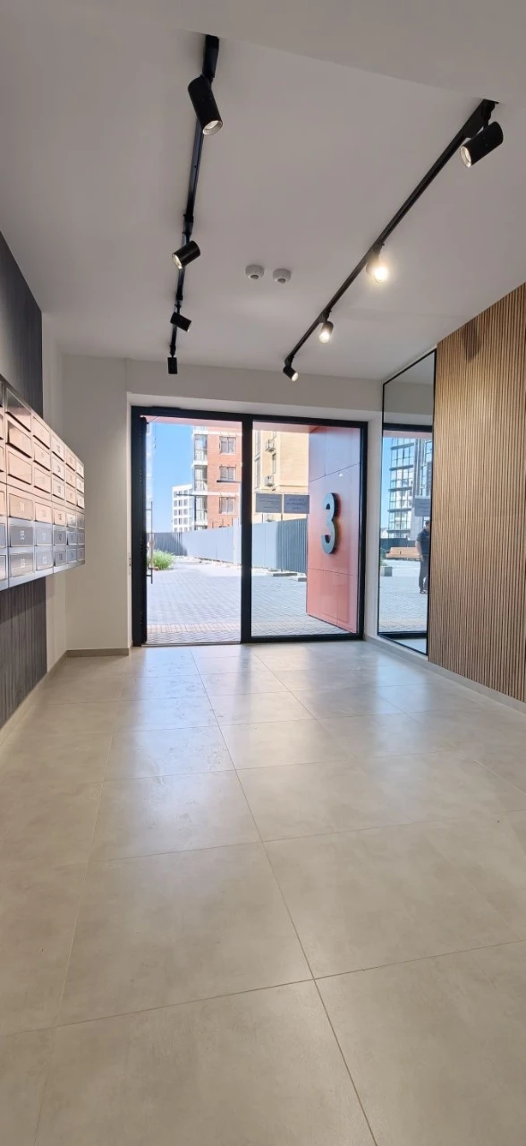 Two-bedroom Apartment on Prospect Avenue