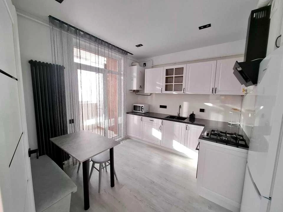 Apartment. Uhorska Street, Lviv