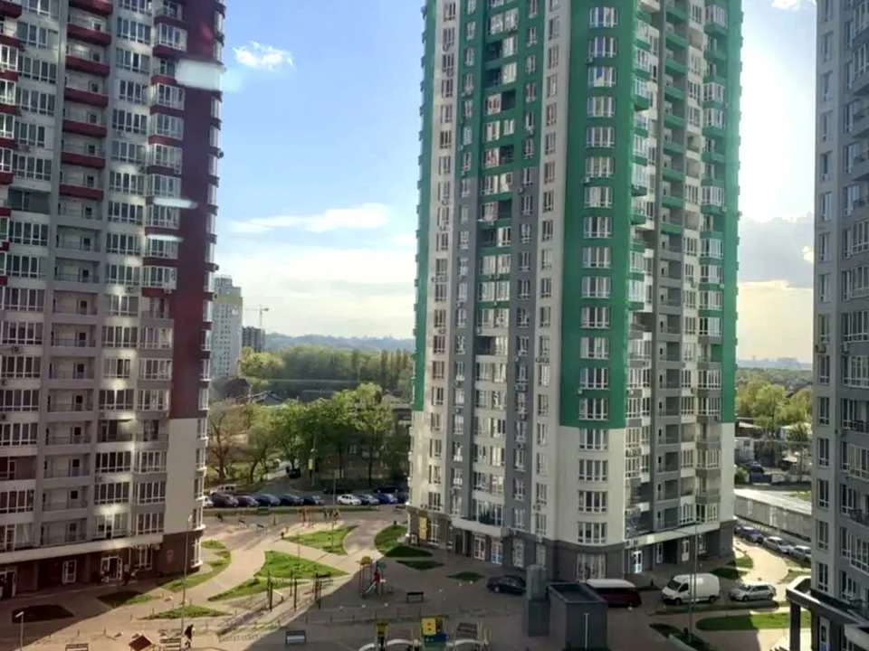 Квартира. Київ, Каховська вул.