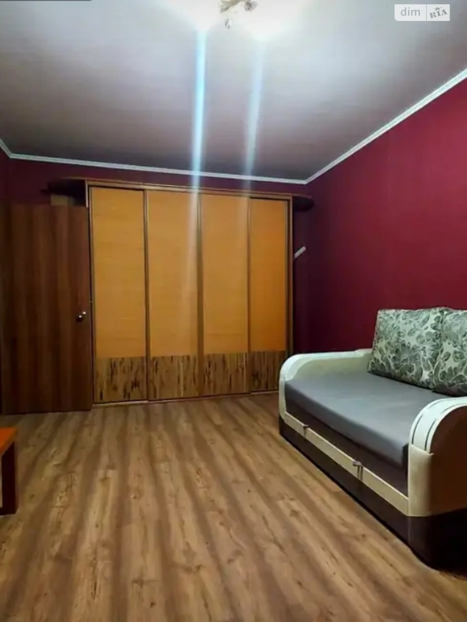 Long-Term Rental Apartment Dniprovsky