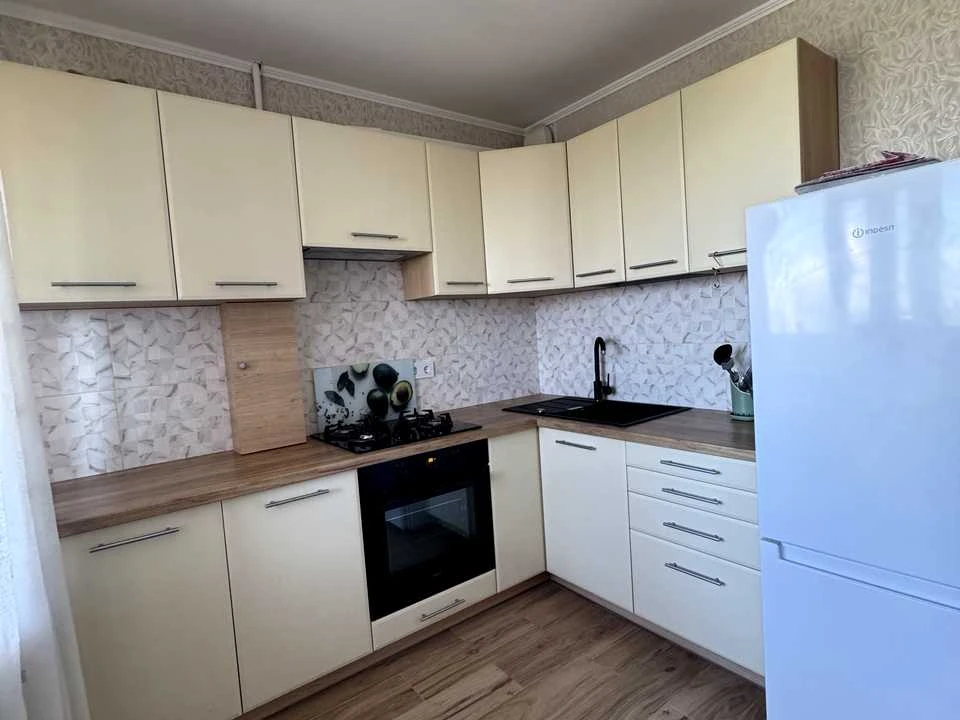 Apartment. Князь Романа Mystyslavych Street, Kyiv