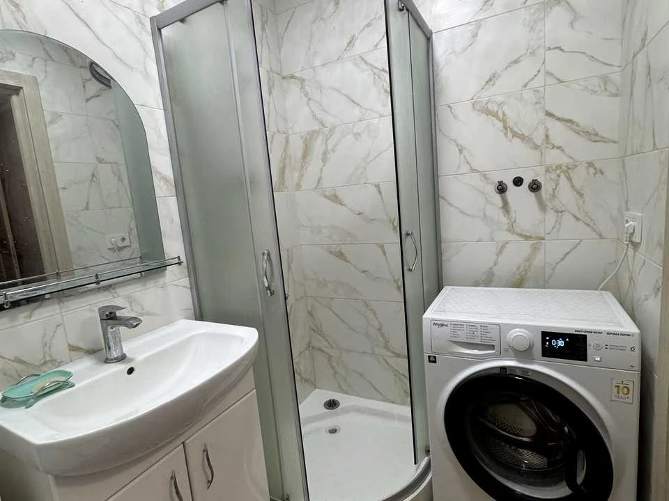 Apartment. Князь Романа Mystyslavych Street, Kyiv