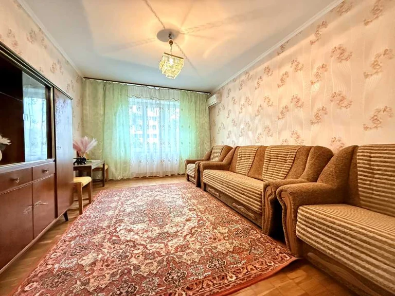 Apartment. Тереmkovska St, Kyiv