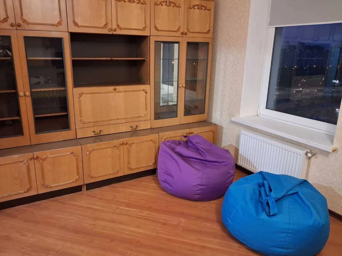 For Rent Long Term 1-Bedroom Apartment, Kyiv, Dniprovsk, Darnitsky District