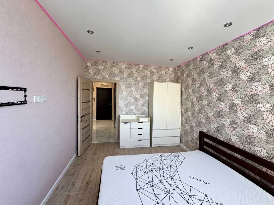 Apartment. Kahovska st.