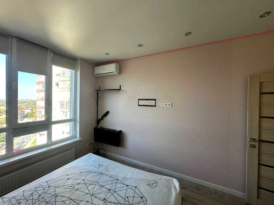 Apartment. Kahovska st.