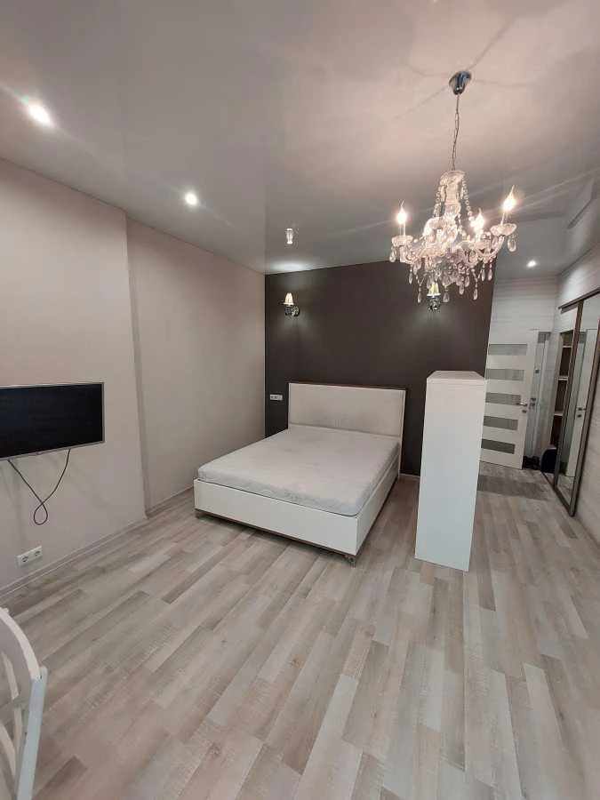Аренда 1-комнатной квартиры 47 м², Жилянская ул., 118