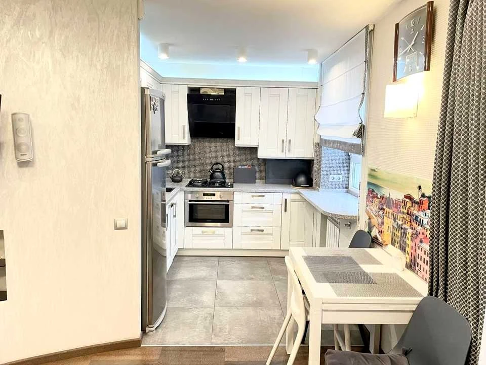 Apartment. Dnipro, Oleksandra Polya st.