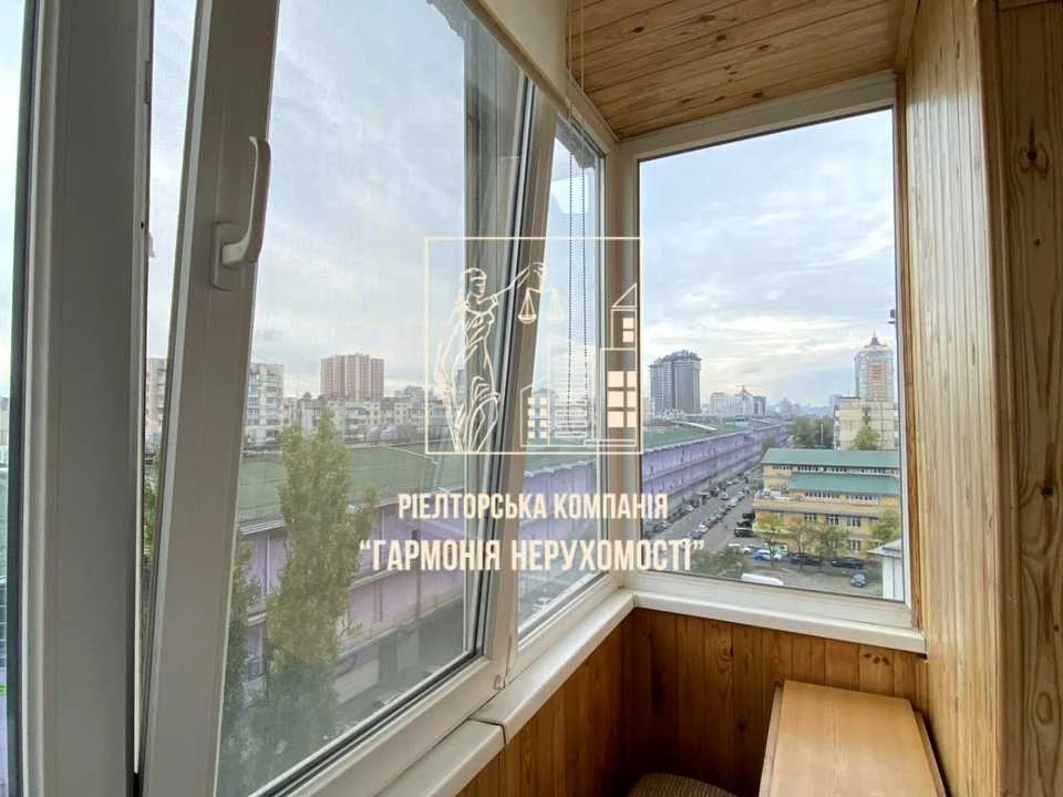 Квартира. Київ, Оболонський просп.
