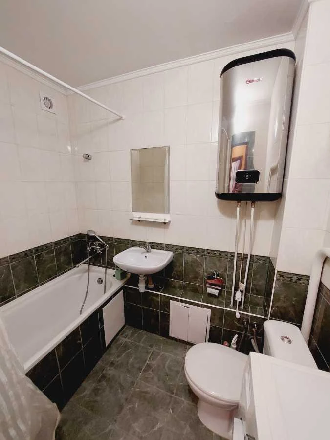 For sale one-room apartment (27 sq.m) in Kyiv, Dniprovsky district