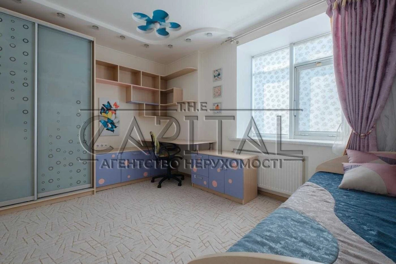 Amazing view! 3 bedrooms! Sale of an apartment 100m2 in the SilverB residential complex