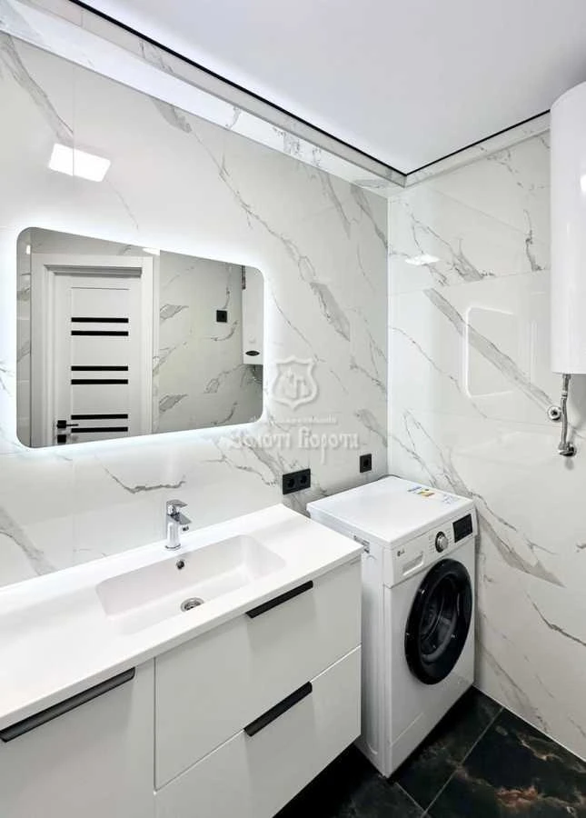 Sale of a 1-bedroom apartment 31.9 sq.m, Berezaysky, 19