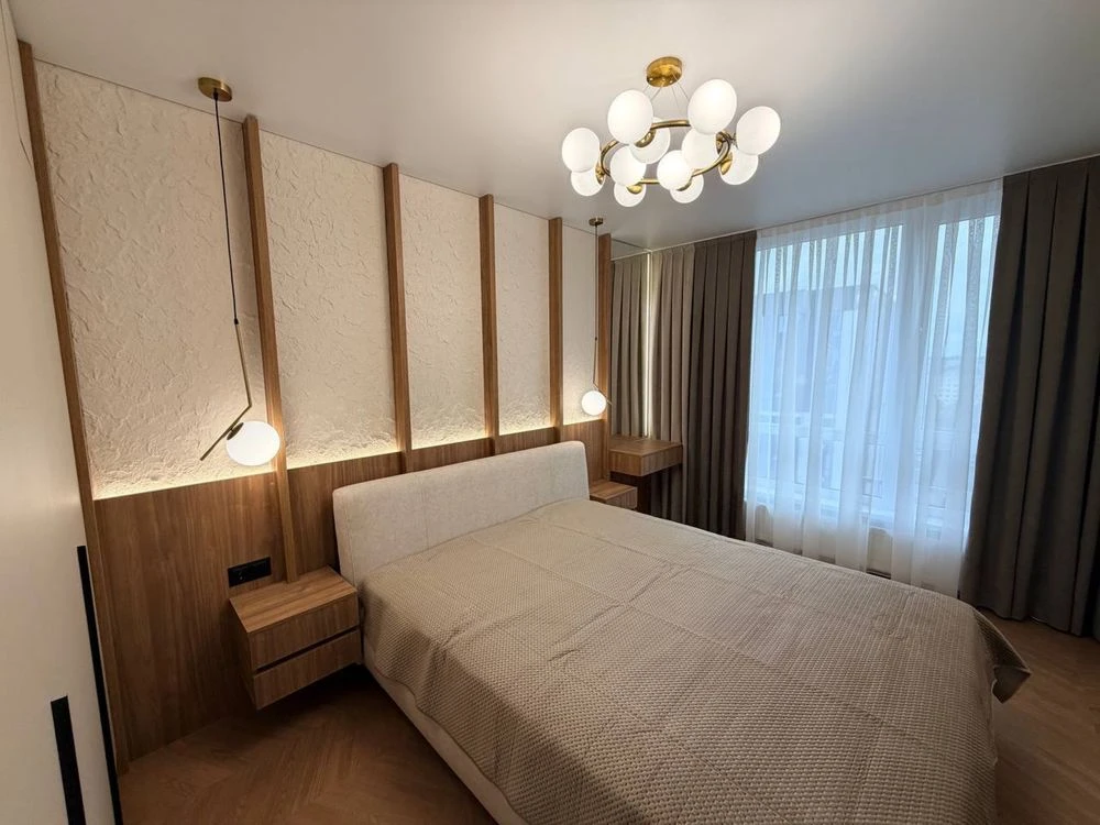 Urgent! 1-room apartment with renovated