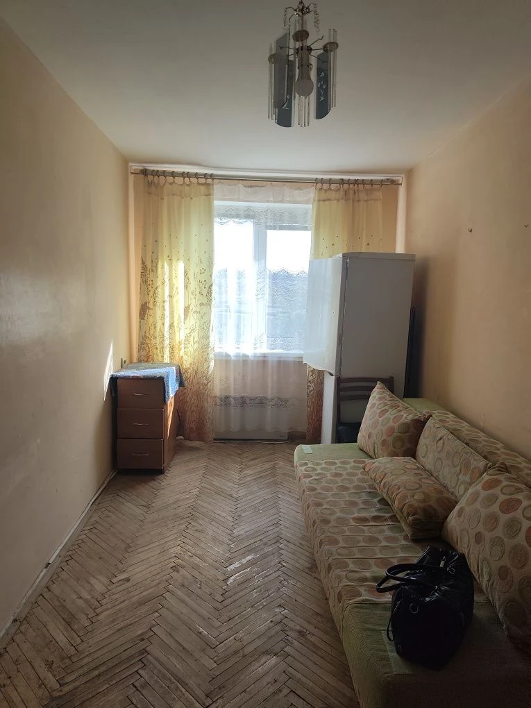Продается квартира с отдельными комнатами
