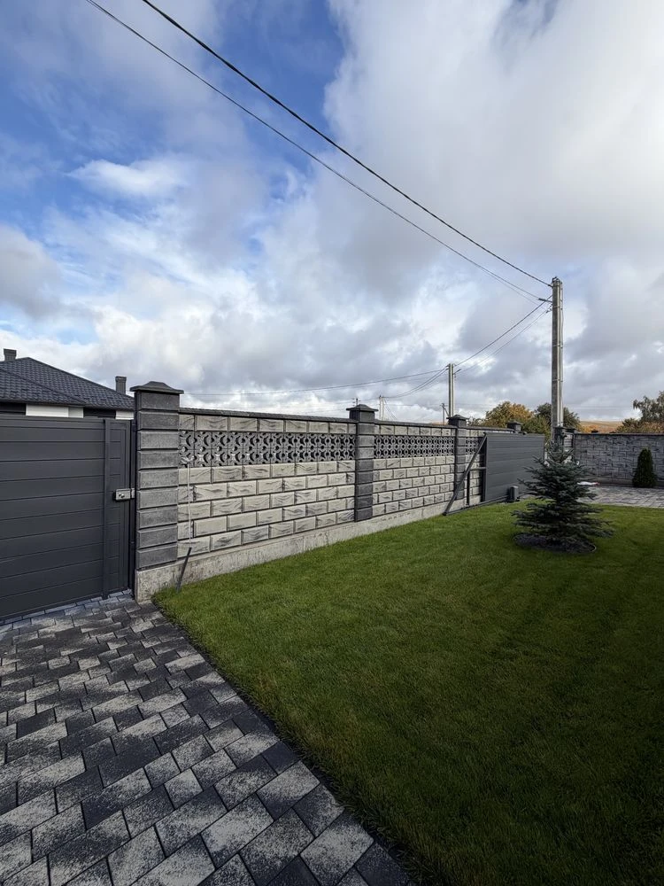 House for sale in Red Mountains! Very good, quality renovation