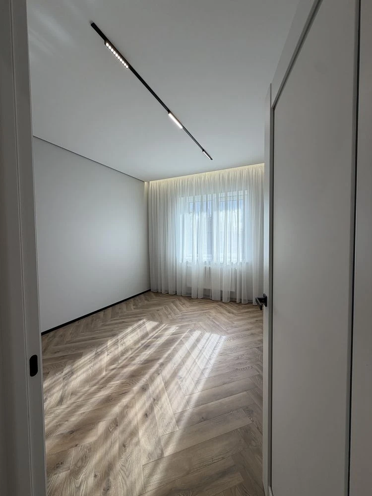 House for sale in Red Mountains! Very good, quality renovation
