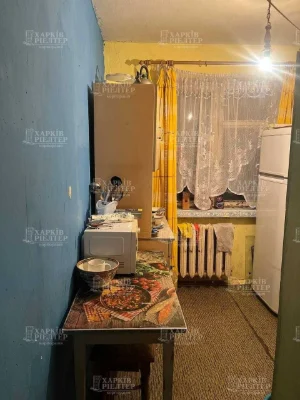 2-комнатная квартира 47,5 м², раздельные комнаты, 5/5, рядом метро