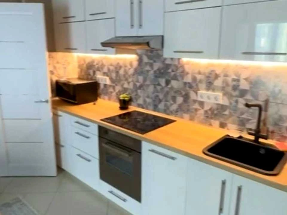 Квартира. Киев, Большая Васильковская улица.