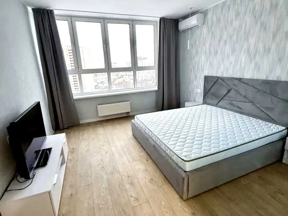 Квартира. Київ, Краківська вул.
