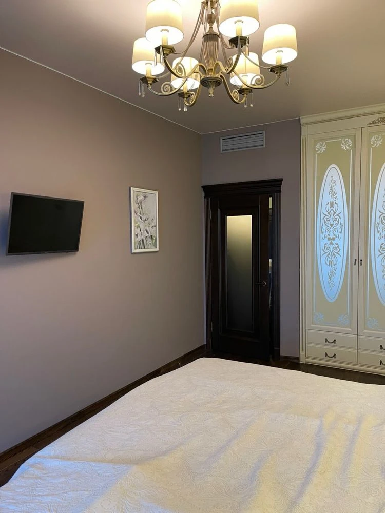 Apartment for Sale at Raisa Okpna Street, 18