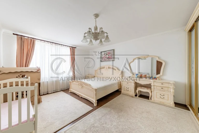 Spacious and cozy 2-room apartment 82m2/14th floor, street of Olena Pchilka