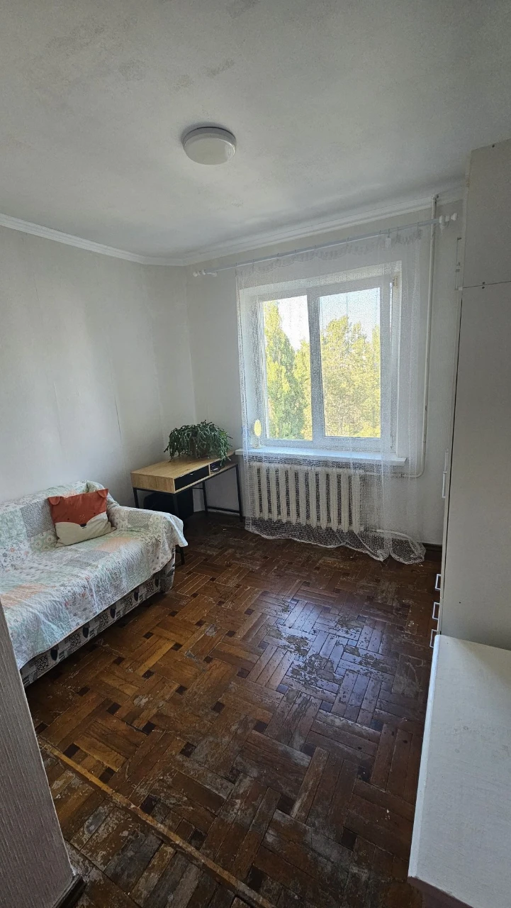 Продается 3х ком.кв.на Люстдовской дороге 152/4