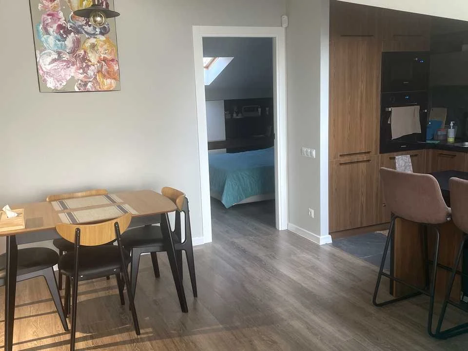 Apartment. Ivano-Frankivsk, Vysochana st.