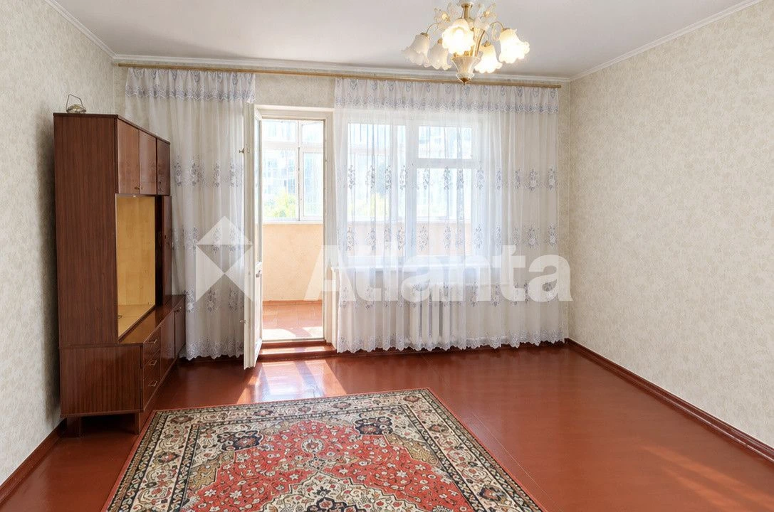 1-кімнатна на Балківській — 40,2 м², 2 лоджії, 10 хв до Цент