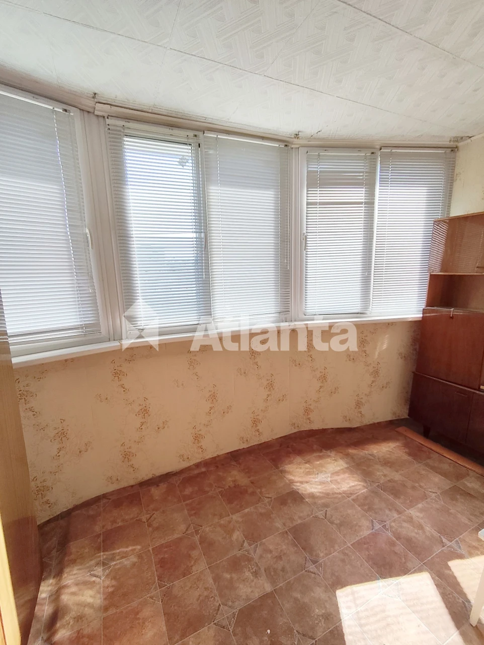 1-кімнатна на Балківській — 40,2 м², 2 лоджії, 10 хв до Цент
