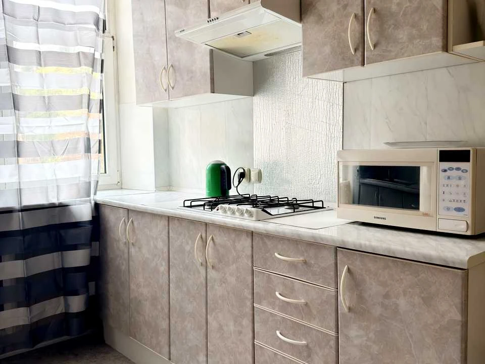 Apartment. Mechnikova st.
