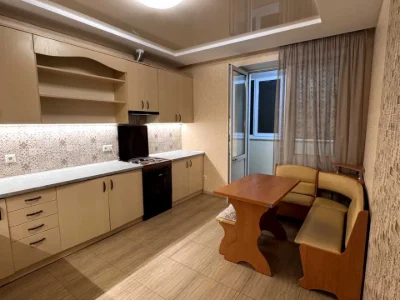 Apartment. Dragomannova Street, Kyiv