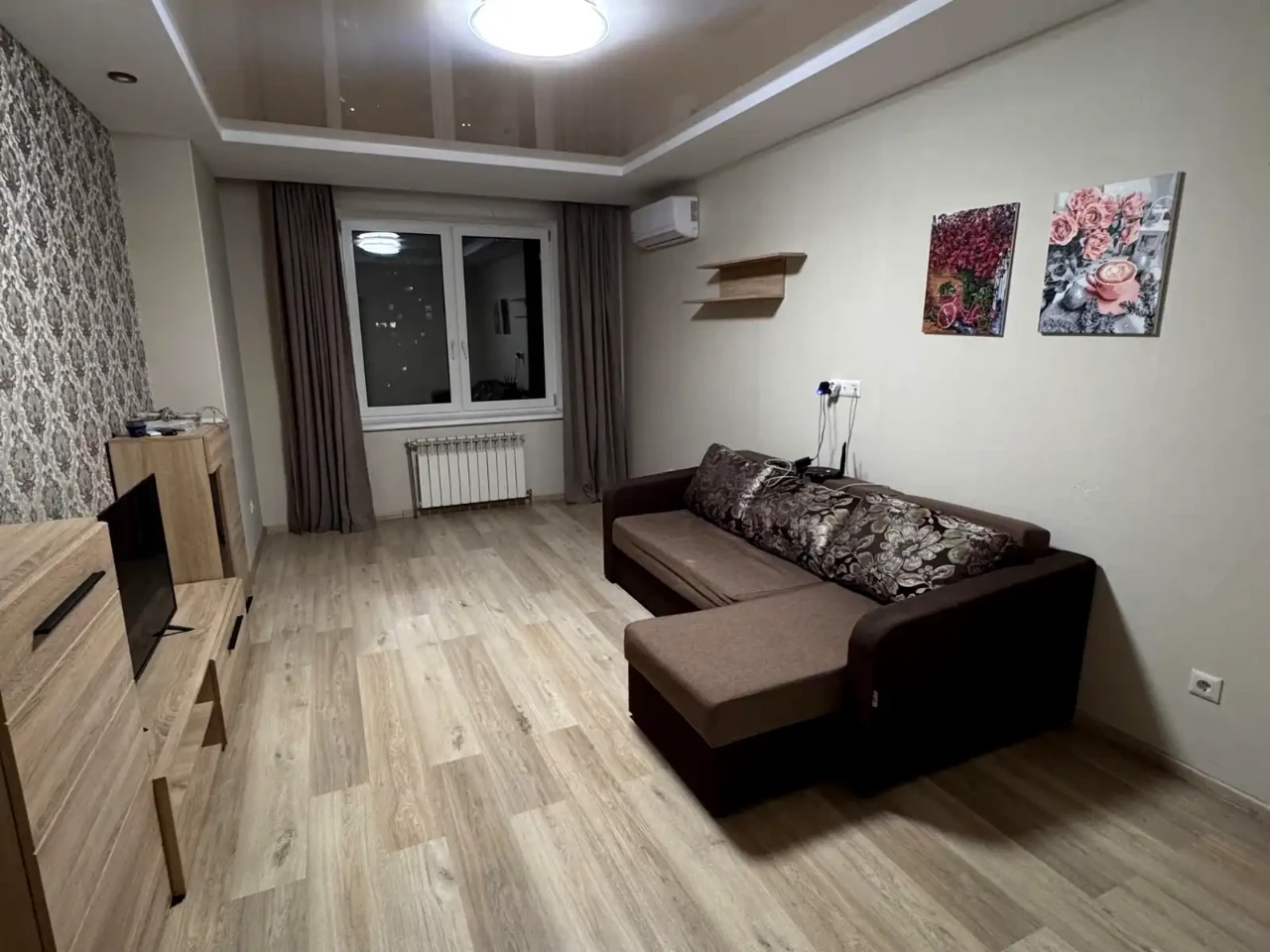 Rent 1-bedroom apartment 49 sq.m. 16/17 floor
