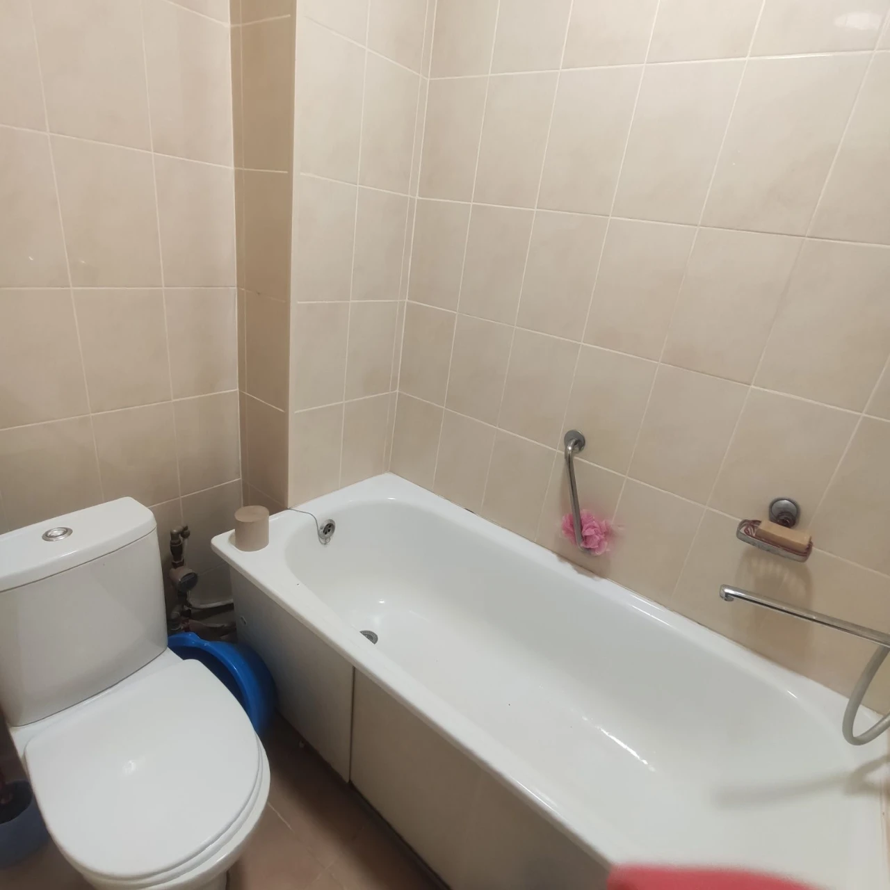 For Sale by Owner, NO Commission, 1-bedroom apartment, 38 sq m, 2nd floor, GAS