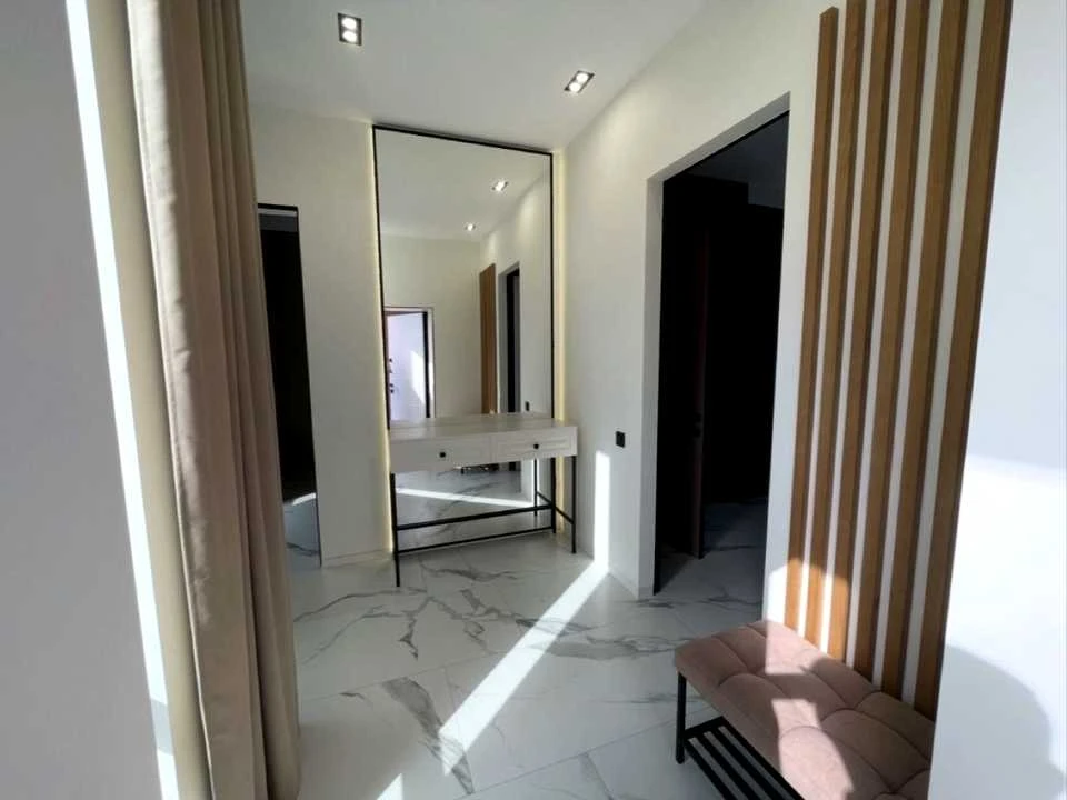 House. 191 Sadova St, Kyiv