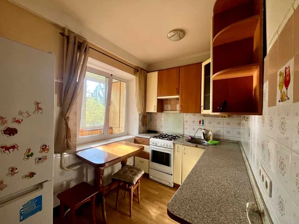 Квартира. Київ, вулиця Раїси Окіпної