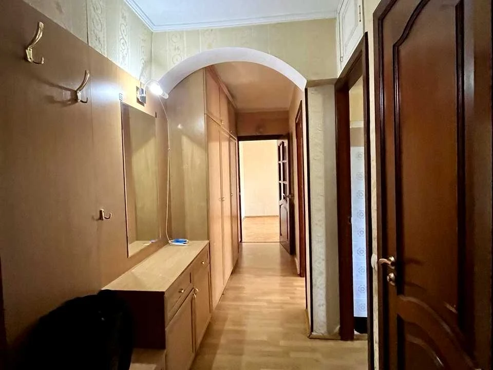Квартира. Київ, вулиця Раїси Окіпної