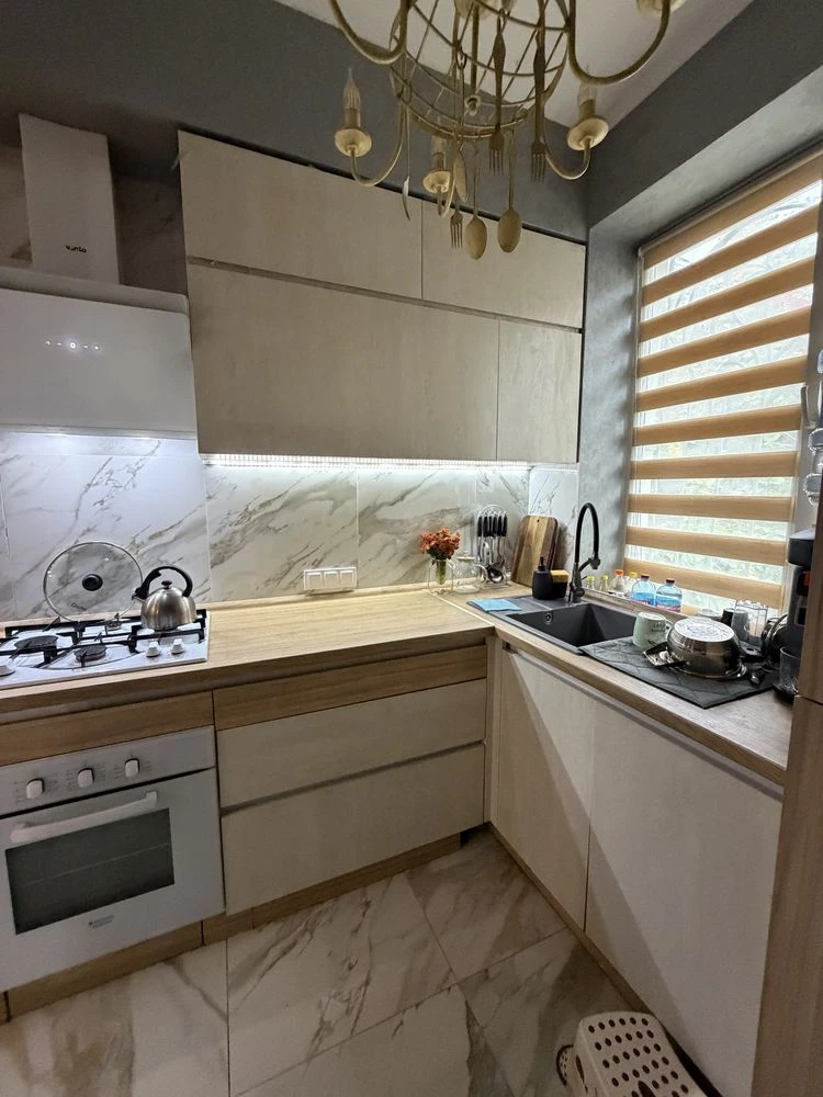 3-bedroom apartment 77 sq m with land and garage in